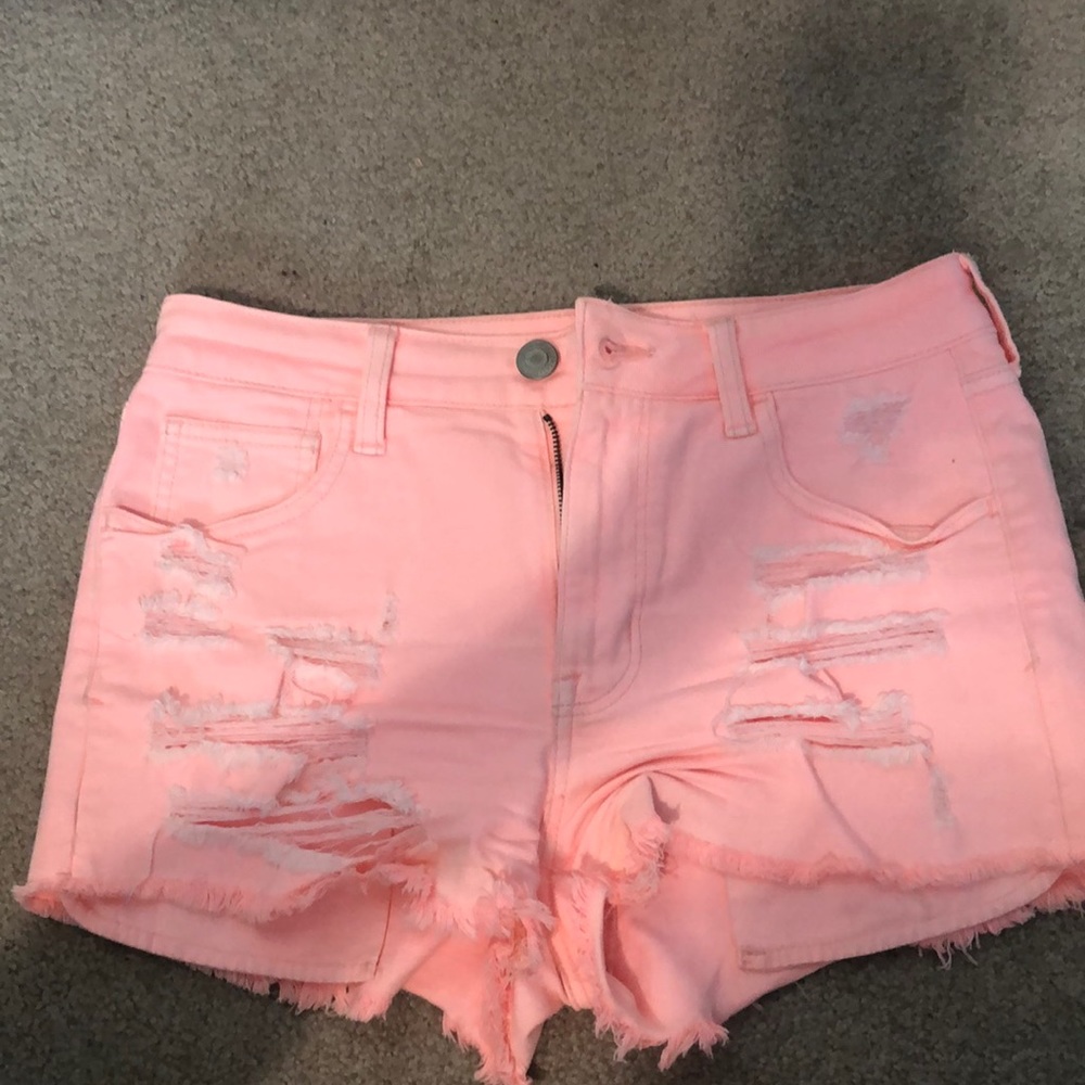 Cute American Eagle Shorts stretchy denim size 8 coral color